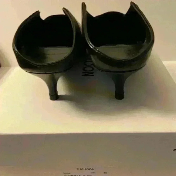 Thakoon Black Leather Kitten Heel Mules Various Sizes NIB - Picture 6 of 11